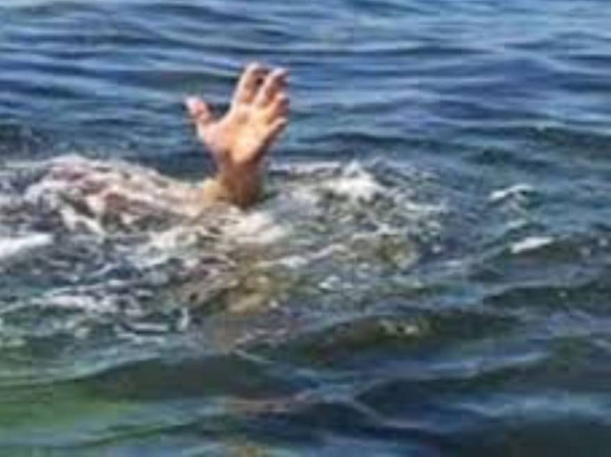 ब्रेकिंग न्यूज़ रूद्रप्रयाग : मंदाकिनी नदी में लगाई एक व्यक्ति ने छलांग,  तेज बहाव में लापता